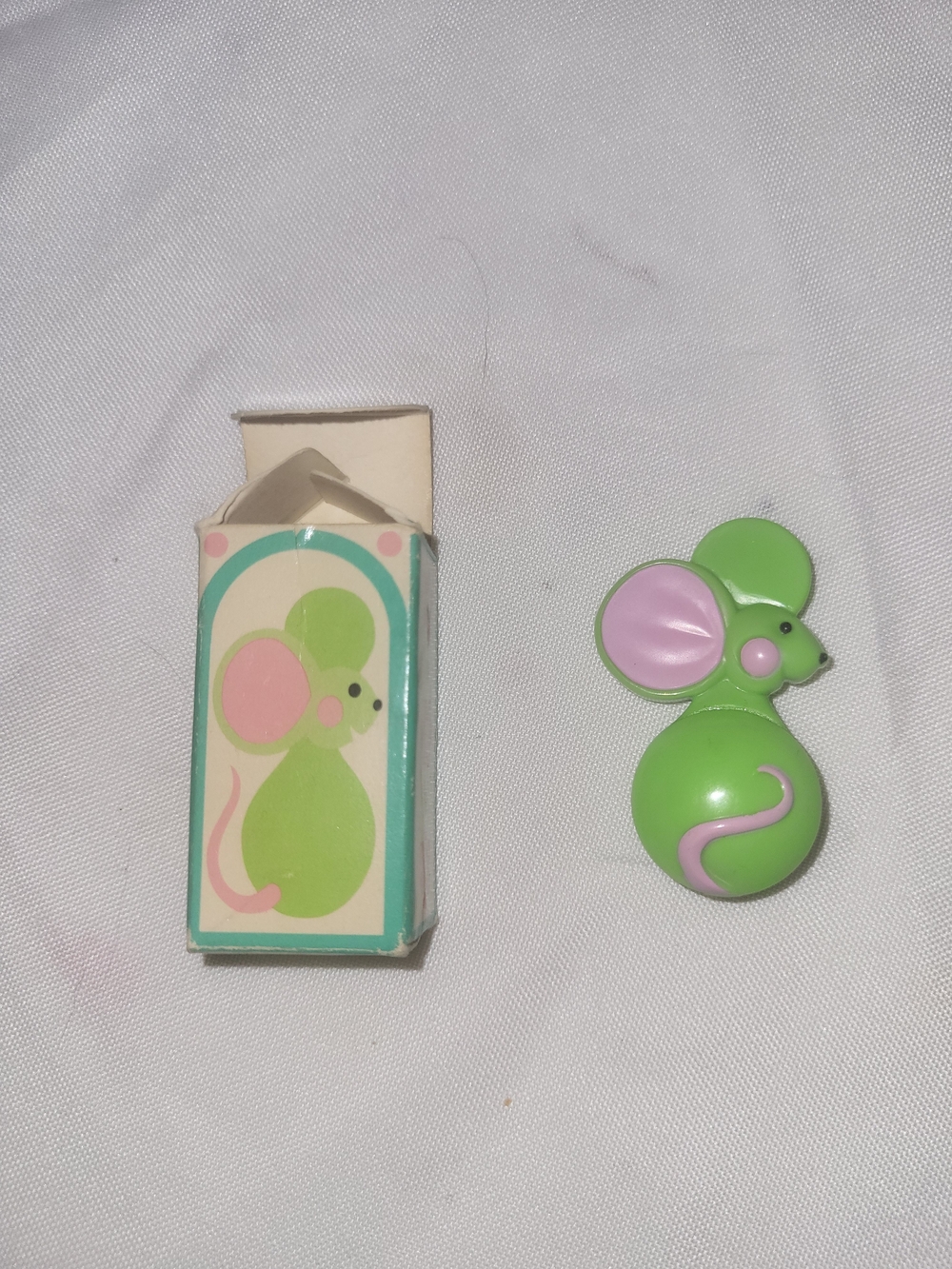 Avon Green and Pink Blouse Mouse Pin Pal Full Perfume Glace 70s Box